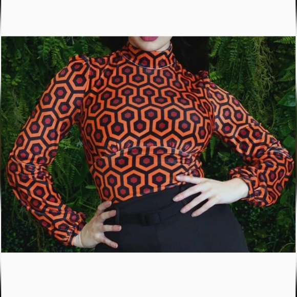 Victoria Long Sleeve Top in Hotel Hexagon VelvetLaura Byrnes Design